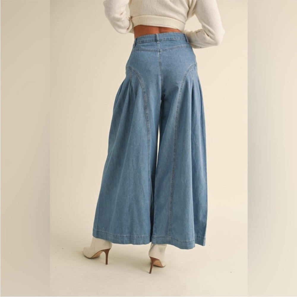 Mable Palazzo Jeans High Rise Pleated Wide Leg Lightweight Denim Blue M NWT - Picture 16 of 16